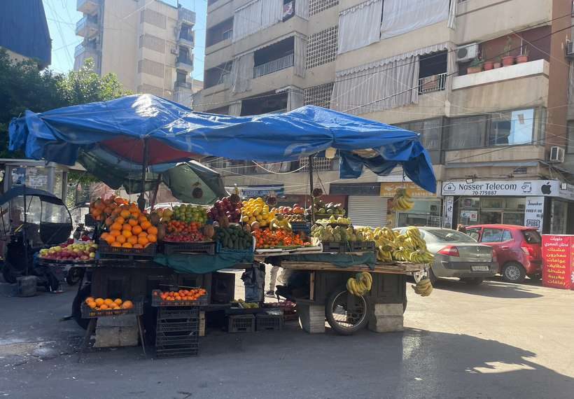 A fruit stall on the roadside